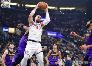 华体会下载-包含快船主帅战术变革，球队士气大振迎来转折的词条