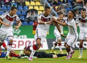 华体会娱乐-斯图加特球员集结备战受挫严阵以待