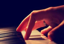 华体会官网-高光！法兰克福主场大逆转击败不莱梅，稳坐欧联席位！