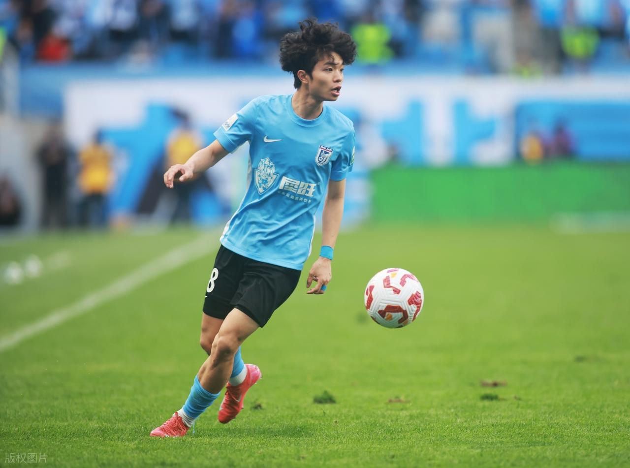 格林纳达特级联赛助力球队逐步崛起的简单介绍