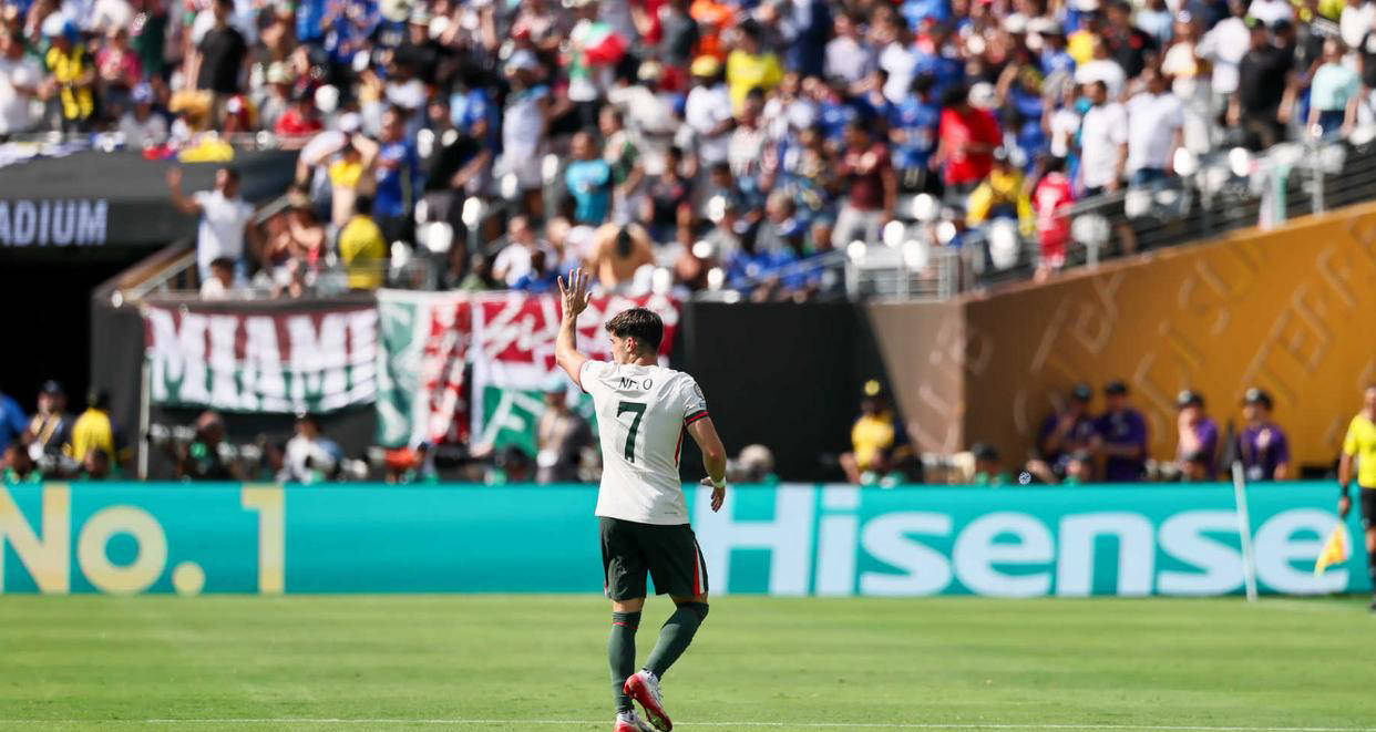 关于切尔西逆袭成功，力克对手晋级下一轮的信息