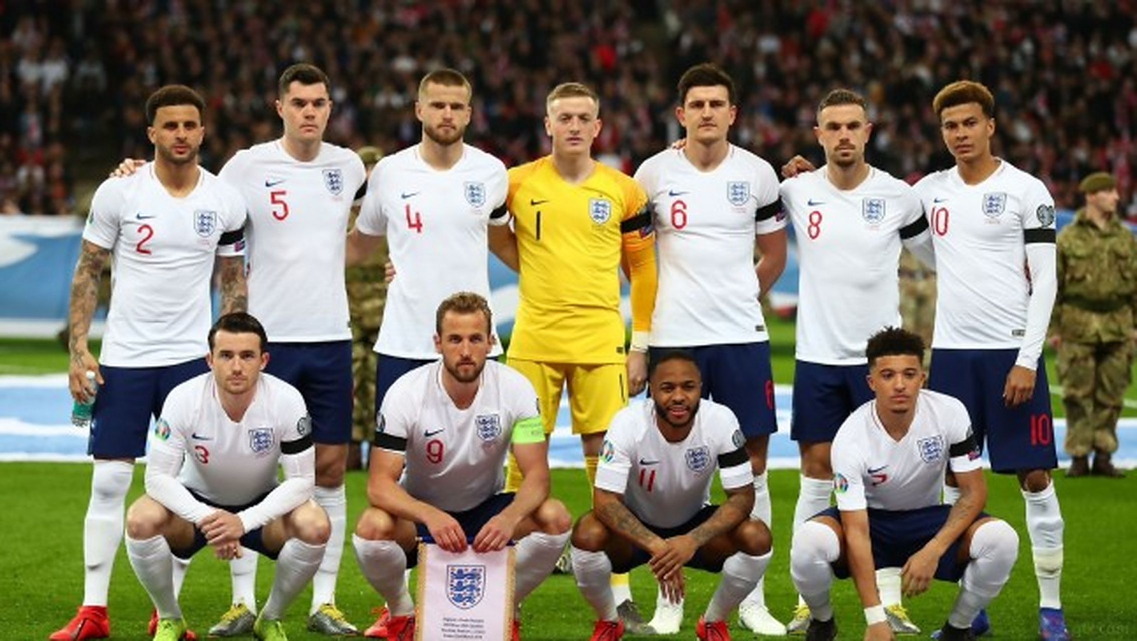 芬兰惊艳亮相，成功晋级欧洲杯半决赛