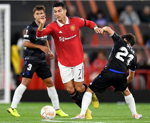 皇家社会客场失利，排名下跌