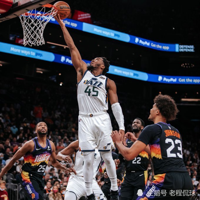 关于爵士惨遭逆转，开局主场告负的信息