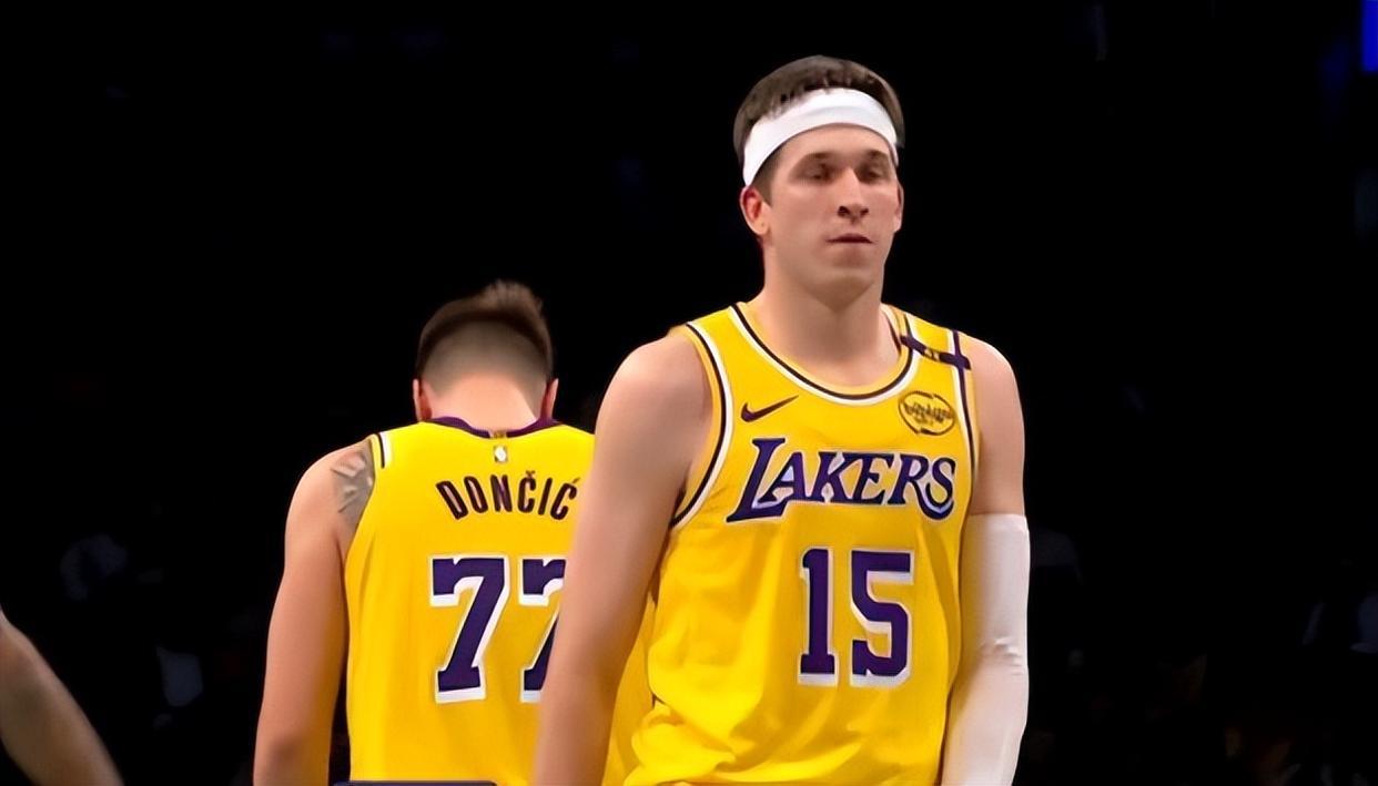 包含湖人爆冷负于魔术,客场遭遇两连败的词条 包含湖人爆冷负于魔术,客场遭遇两连败的词条