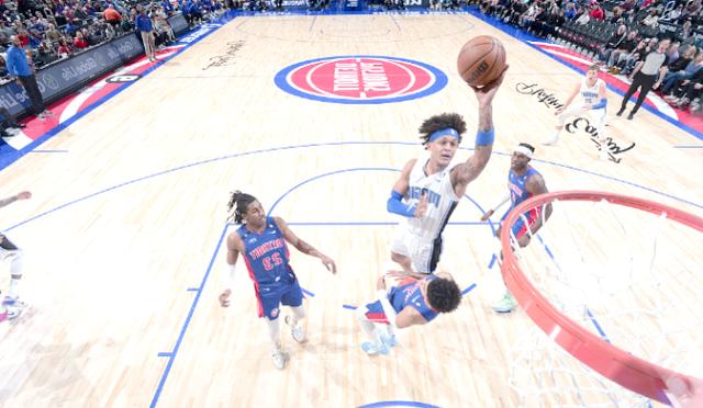 活塞遭遇困境主场，困境难摆脱的简单介绍